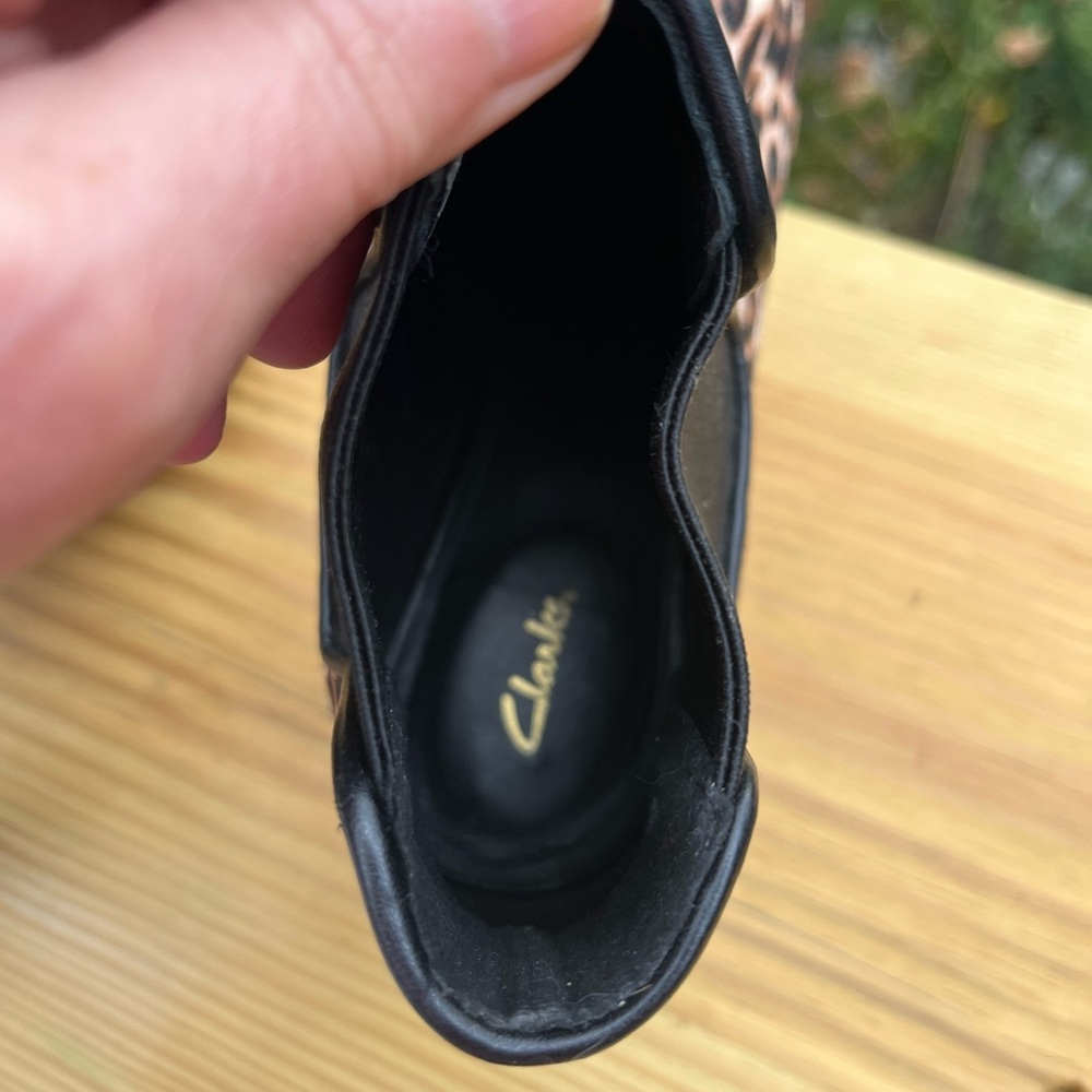Clarks leopard booties - Picture 6 of 7